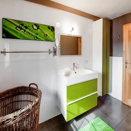 Ardennes View Apartment, Cleaning Included * Mont (Belgium Luxembourg)